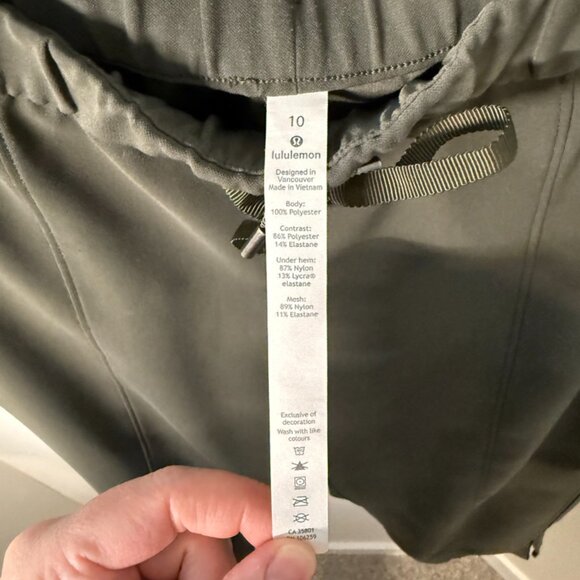 Lululemon On the Fly Crop Pants – Olive Green (Size 10) - Picture 2 of 6